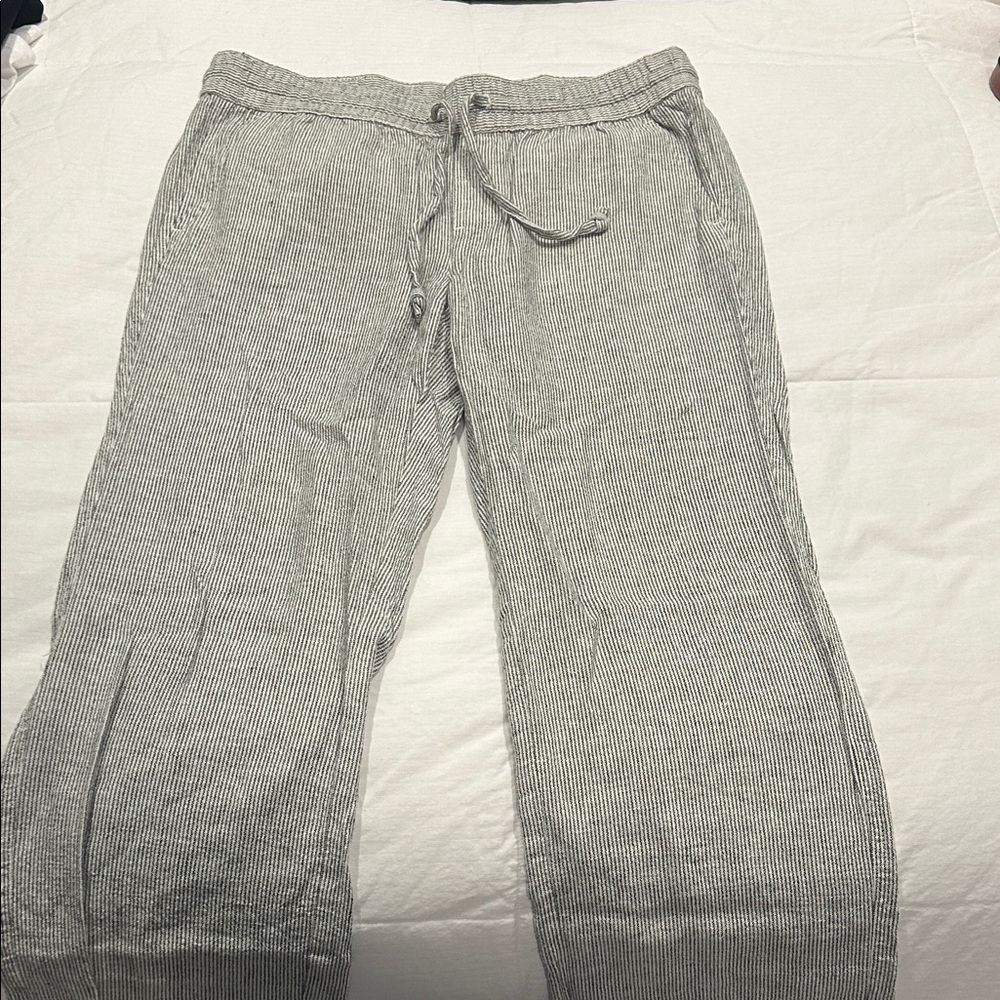 Women’s  Gray Striped linen Pants